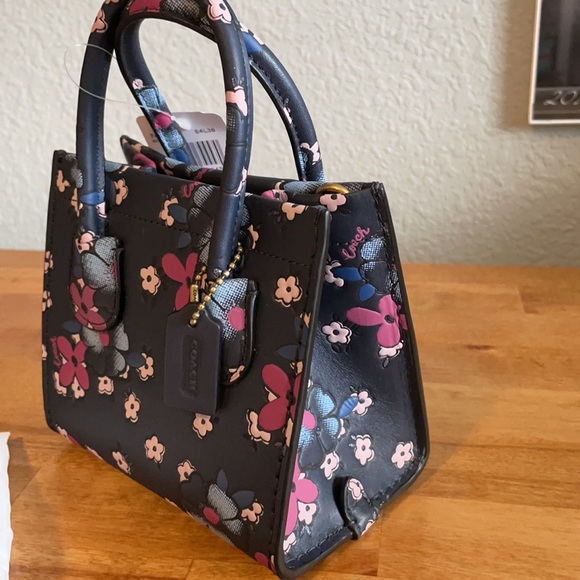 Authentic Coach Cashin Carry Tote 14 - Picture 7 of 14